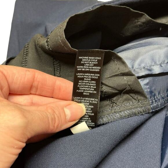 Chico’s So Slimming Manhattan Trousers Navy Straight Leg Dress Pants Size 14 - Picture 13 of 16